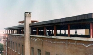 Tondini coperti per cavalli ed equitazione